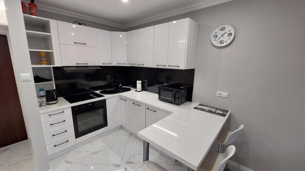 Elegancki Apartament W Sercu Warszawy Warschau Exterior foto